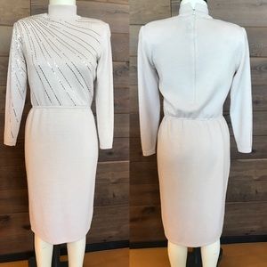 Light pink knitted dress